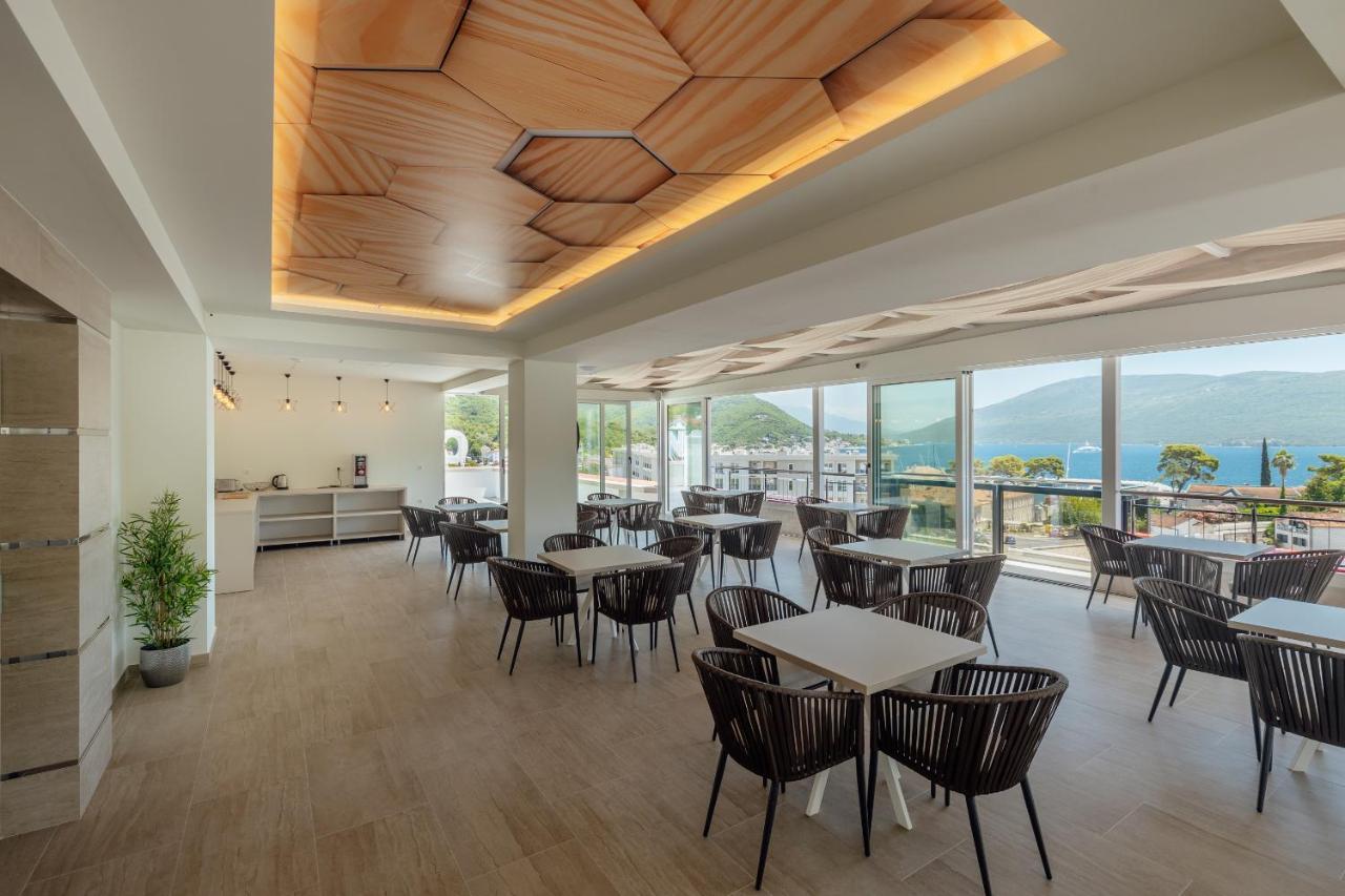 Hotel Centar Novi Herceg Novi Exterior foto