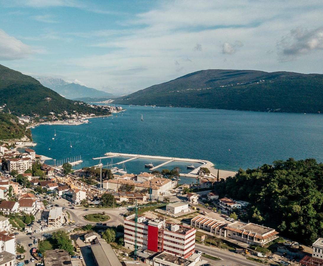 Hotel Centar Novi Herceg Novi Exterior foto