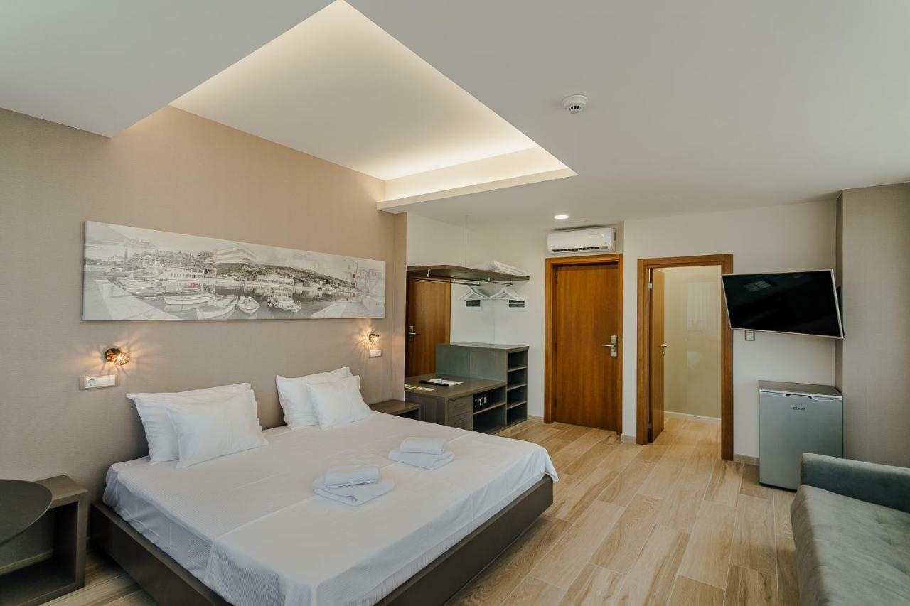 Hotel Centar Novi Herceg Novi Exterior foto